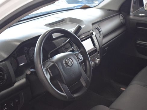 Used 2016 Toyota Tundra SR image 31