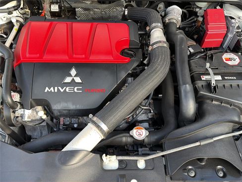 Used 2015 Mitsubishi Lancer Evolution MR image 40