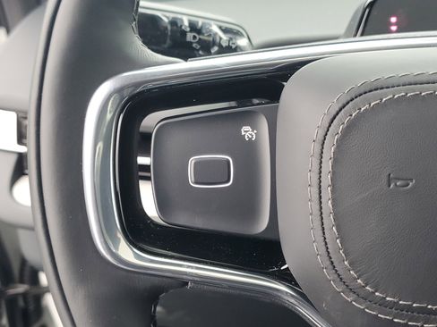 New 2026 Lincoln Navigator Reserve w/ Jet Appearance Package image 17