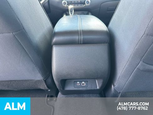 Used 2025 Nissan Altima 2.5 SV FWD image 26