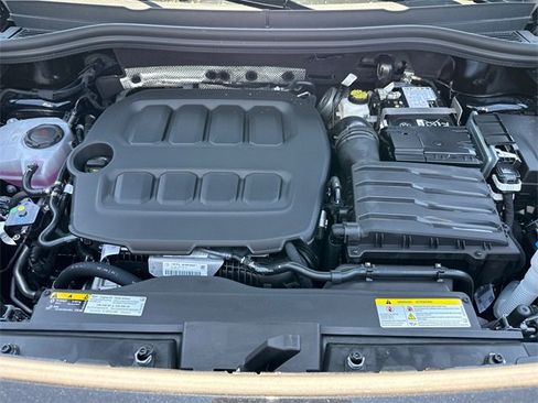 New 2025 Volkswagen Tiguan S image 14