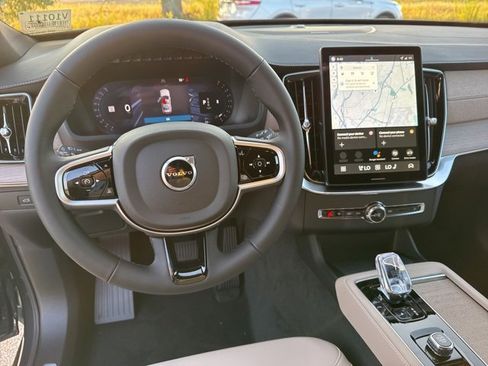New 2026 Volvo XC90 B6 Plus w/ Protection Package Premier image 13