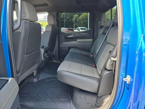 Used 2022 Chevrolet Silverado 1500 ZR2 AWD/4WD image 11