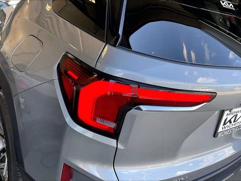 Used 2025 GMC Terrain Elevation FWD image 29