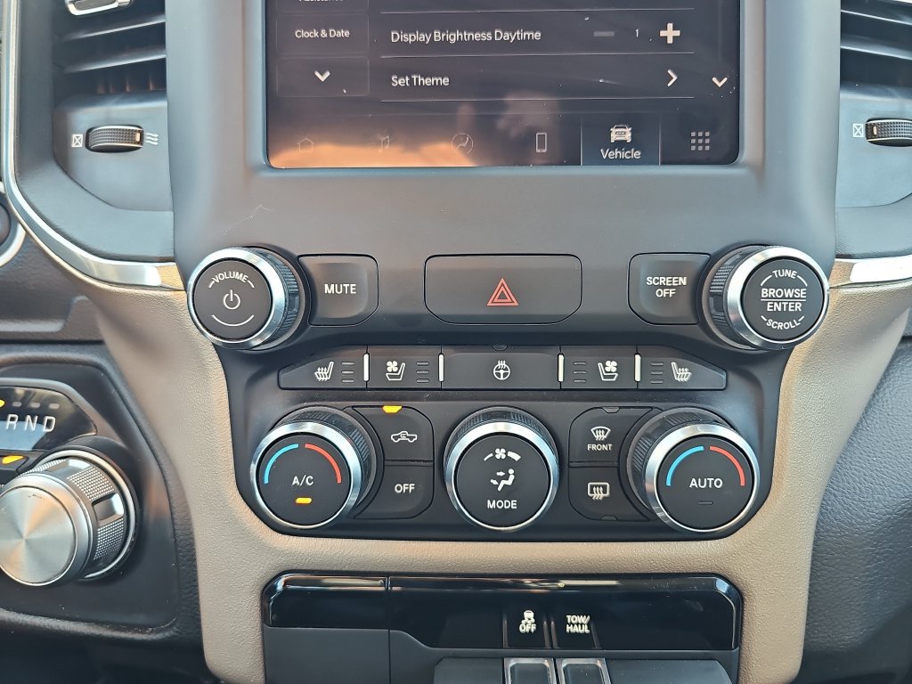 Used 2022 RAM 1500 Laramie AWD/4WD image 24