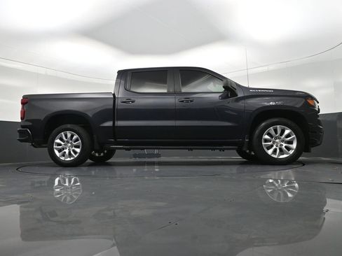 Used 2023 Chevrolet Silverado 1500 Custom RWD image 30