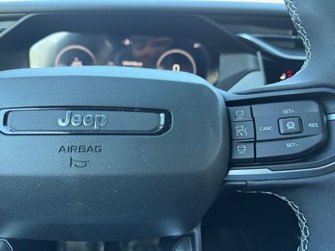 New 2026 Jeep Cherokee Limited image 26