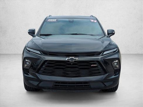 Used 2023 Chevrolet Blazer RS w/ Driver Confidence II Package FWD image 2