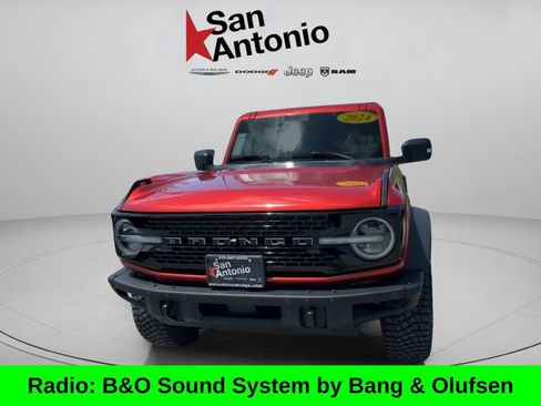 Used 2024 Ford Bronco Wildtrak AWD/4WD image 5