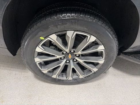 New 2026 Chevrolet Suburban High Country w/ Sun And Tow Package image 7