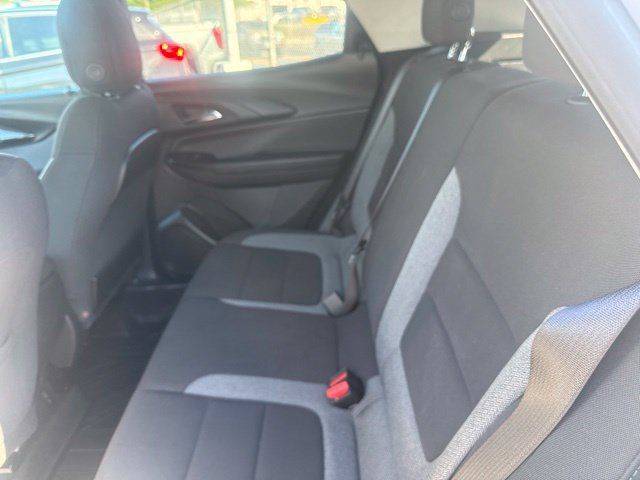Used 2023 Chevrolet TrailBlazer LT w/ Convenience Package FWD image 21