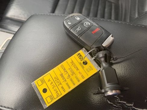 Used 2020 Jeep Grand Cherokee Limited X AWD/4WD image 38