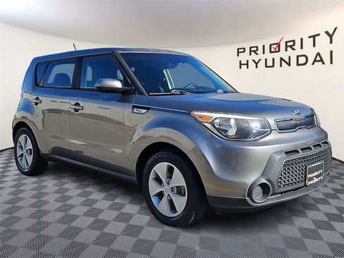 Used 2016 Kia Soul image 3