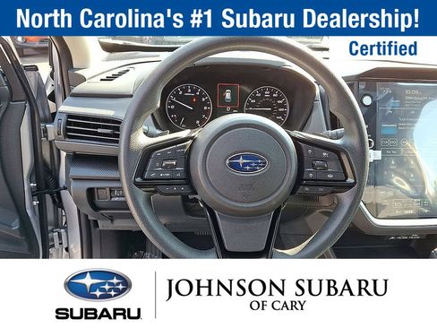 Used 2025 Subaru Crosstrek 2.5i Premium AWD/4WD image 17