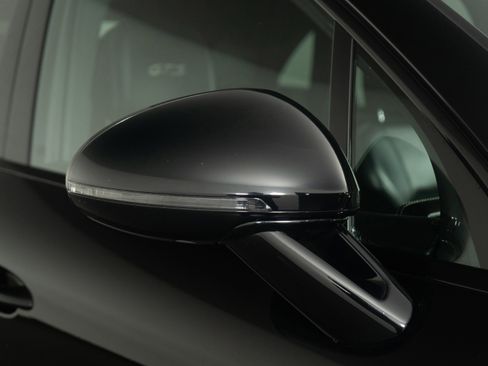 Used 2023 Porsche Macan GTS w/ GTS Sport Package image 25