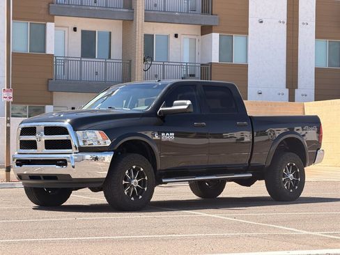 Used 2018 RAM 2500 Tradesman w/ Chrome Appearance Group AWD/4WD image 6