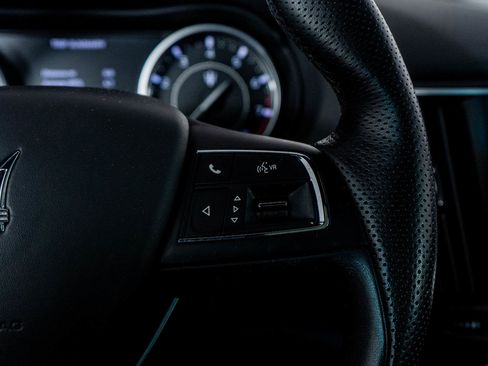 Used 2022 Maserati Levante Modena image 86