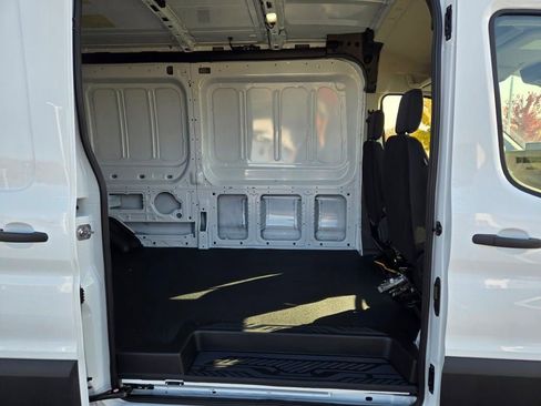New 2026 Ford Transit 250 148 Medium Roof image 7