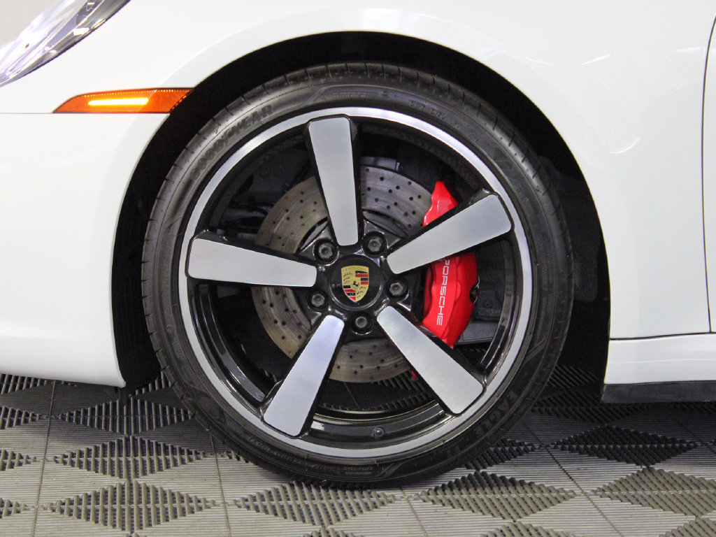 Certified 2021 Porsche 911 Targa 4S w/ Premium Package AWD/4WD image 20