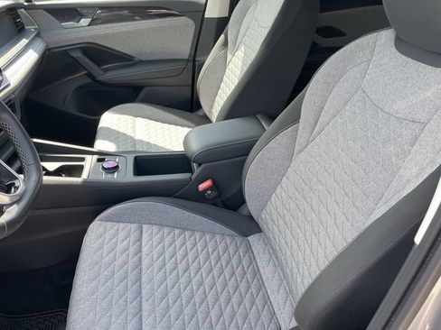 Used 2026 Volkswagen Tiguan S FWD image 21