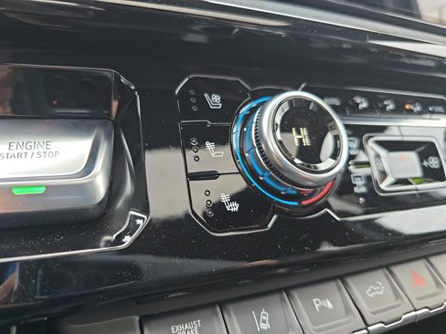 New 2026 GMC Sierra 2500 AT4 w/ Technology Package image 29