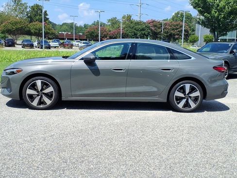 Used 2025 Audi A5 2.0T Premium Plus AWD/4WD image 3