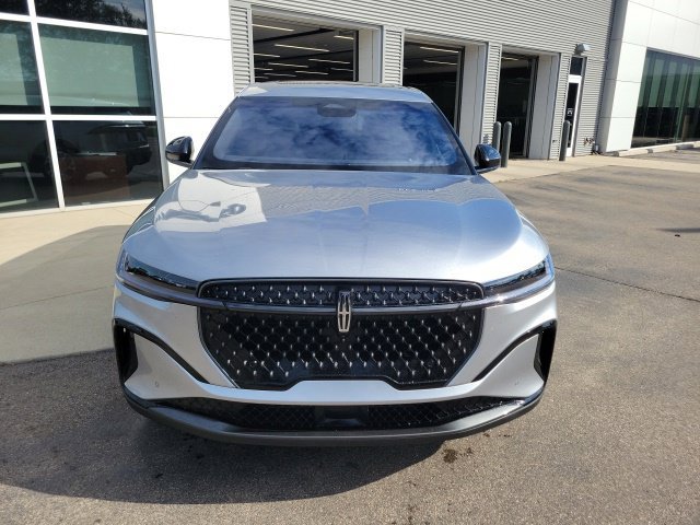 Certified 2024 Lincoln Nautilus Premier w/ Equipment Group 102A AWD/4WD image 8