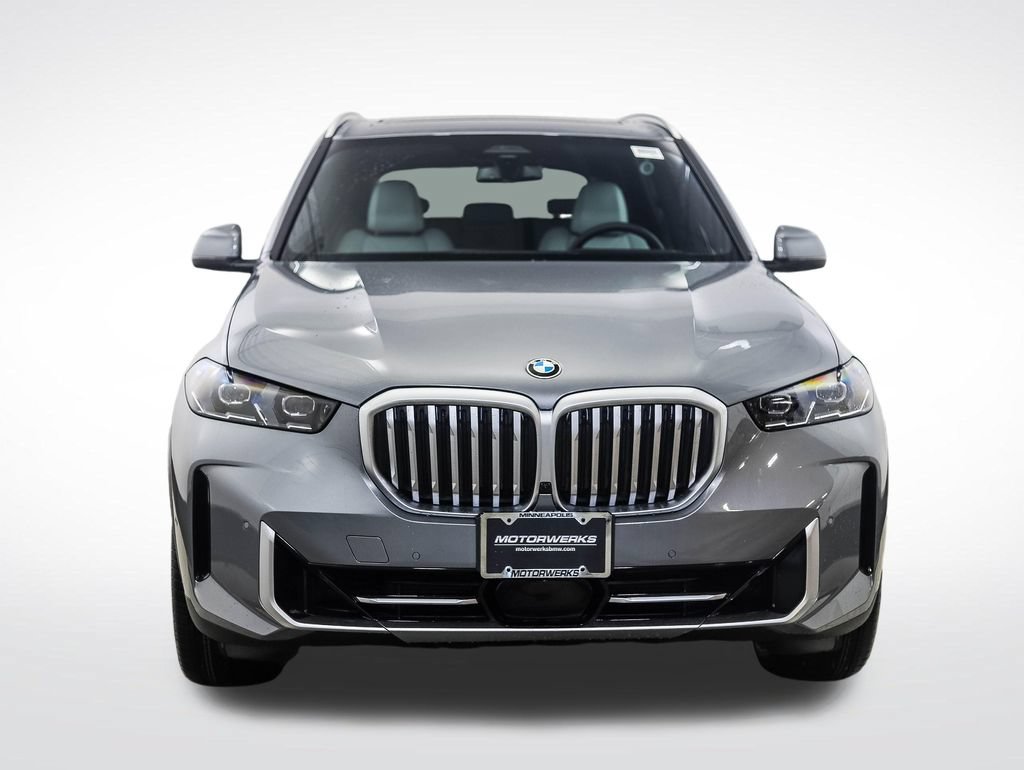 Used 2026 BMW X5 xDrive40i w/ Executive Package AWD/4WD image 8