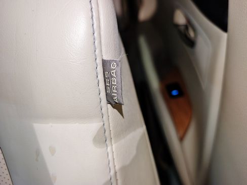 Used 2015 Lexus RX 450h AWD image 49