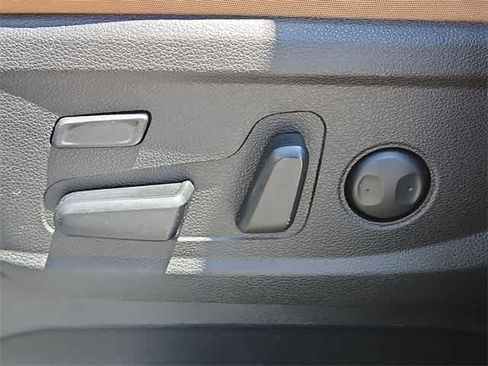 Used 2020 Kia Telluride SX image 17