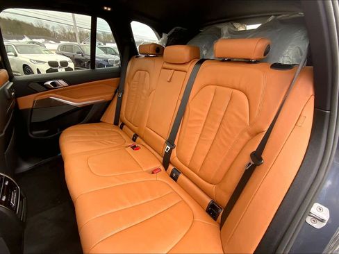 Used 2020 BMW X5 xDrive40i w/ Premium Package image 21