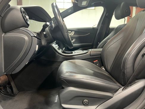 Used 2023 Mercedes-Benz E 350 4MATIC Sedan image 20