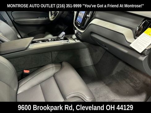 New 2025 Volvo XC60 T8 Ultra w/ Protection Package Premier image 34