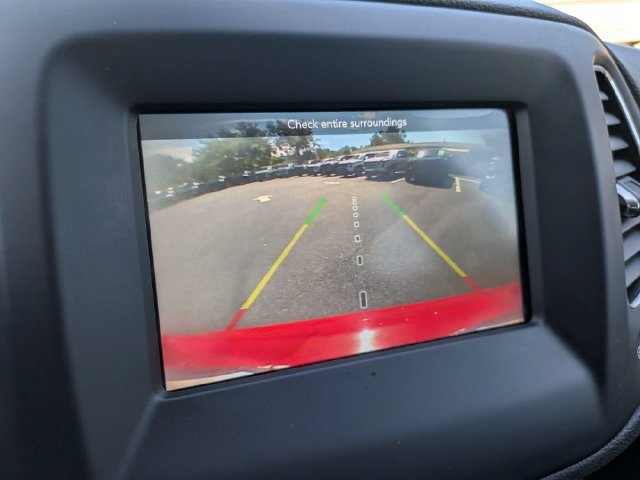 Used 2019 Jeep Compass Latitude w/ Popular Equipment Group FWD image 20