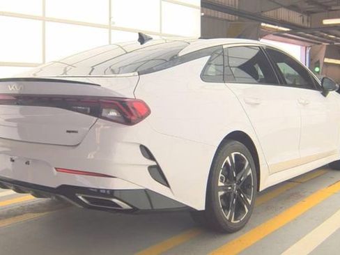 Used 2024 Kia K5 GT-Line FWD image 3