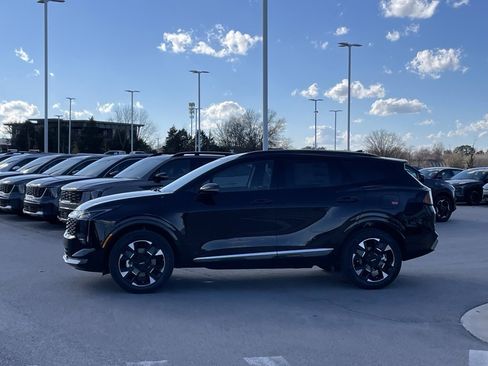 New 2026 Kia Sportage SX image 4