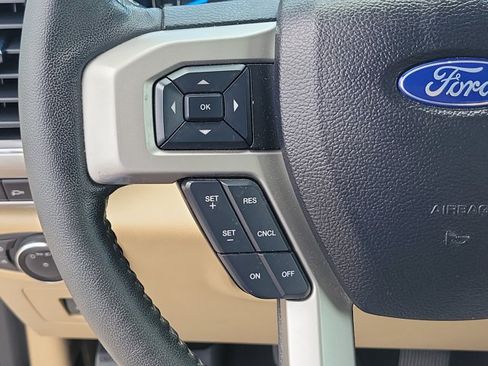 Certified 2017 Ford F150 Lariat w/ Equipment Group 502A Luxury RWD image 26