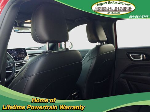 Used 2022 Jeep Compass Limited image 21