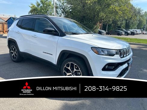 Used 2025 Jeep Compass Limited AWD/4WD image 22