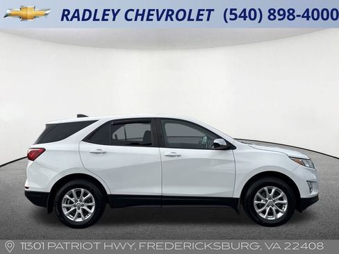 Certified 2020 Chevrolet Equinox LS w/ LS Convenience Package image 6