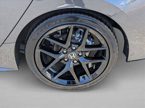 Certified 2025 Honda Civic Sport image 21