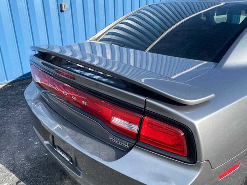 Used 2012 Dodge Charger SE w/ Sport Appearance Group image 26