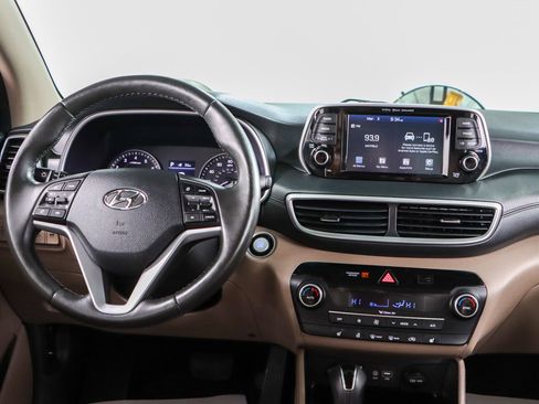Used 2021 Hyundai Tucson Limited image 17