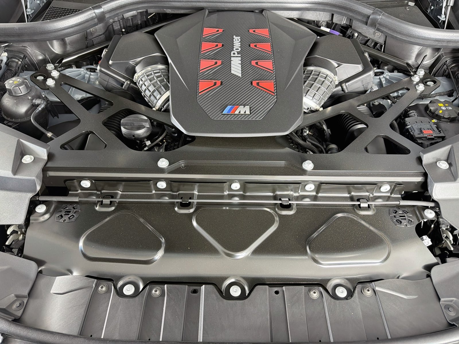 New 2026 BMW X5 M Competition w/ Executive Package AWD/4WD image 32