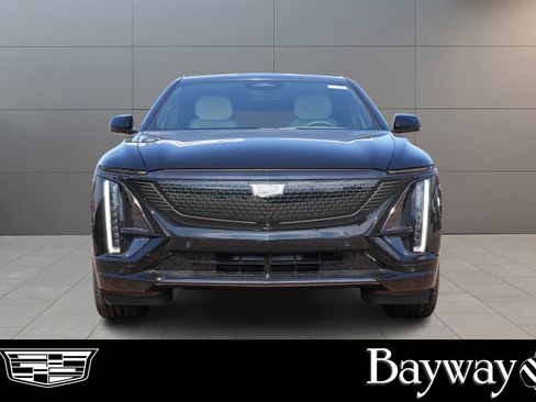 New 2025 Cadillac Lyriq Sport image 2