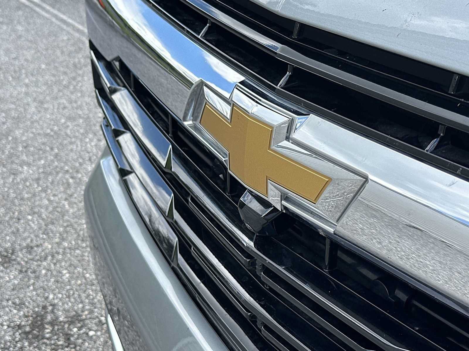 Certified 2025 Chevrolet Tahoe LS RWD image 10
