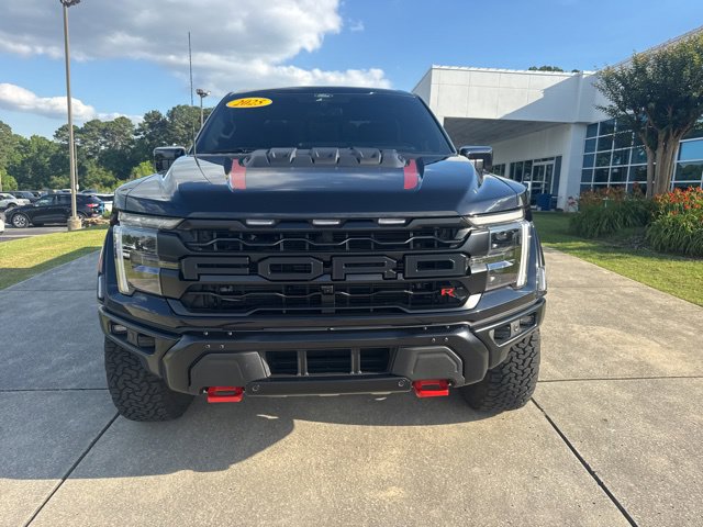 Used 2025 Ford F150 Raptor w/ Equipment Group 803A Raptor R AWD/4WD image 2