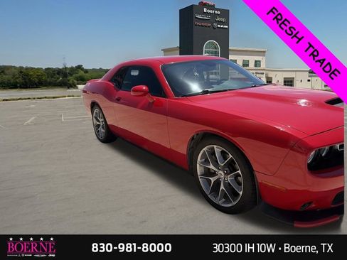 Used 2022 Dodge Challenger GT RWD image 6