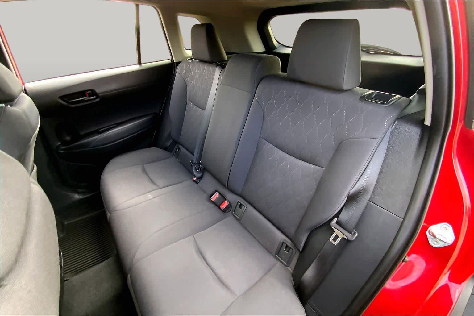 Used 2024 Toyota Corolla Cross LE AWD/4WD image 21