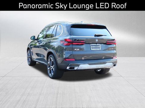 New 2026 BMW X5 xDrive40i w/ Executive Package image 7